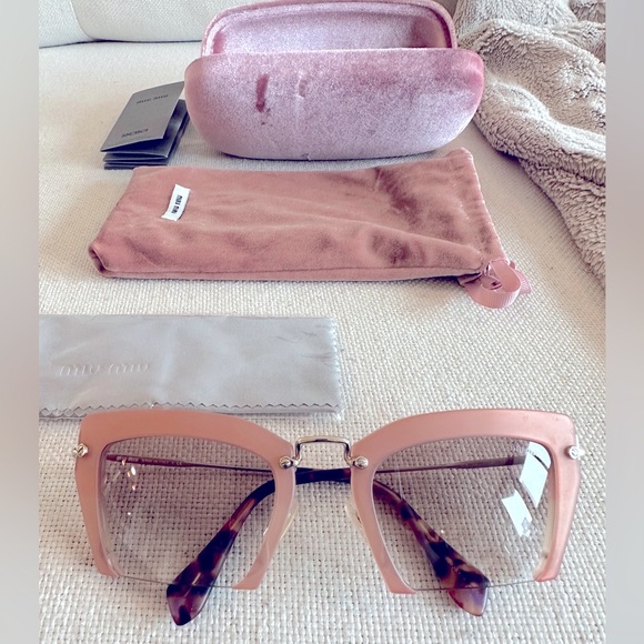 Authentic Miu Miu Sunglasses - Picture 5 of 8